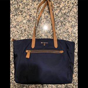 Brand New Michael Kors Nylon Kelsey bag